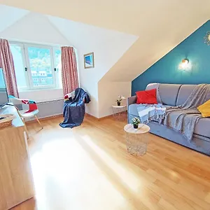  Appartement L'esquiros, Studio, Centre Luchon, Casier A Skis, Wifi, Ascenseur, 3 Personnes